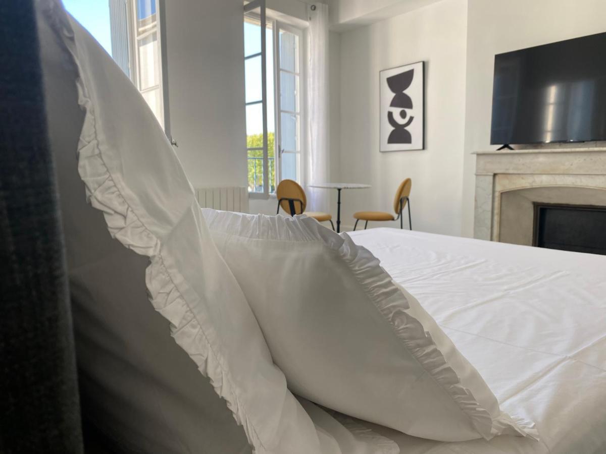 Maison D'Hotes Le 1853 나르본 외부 사진
